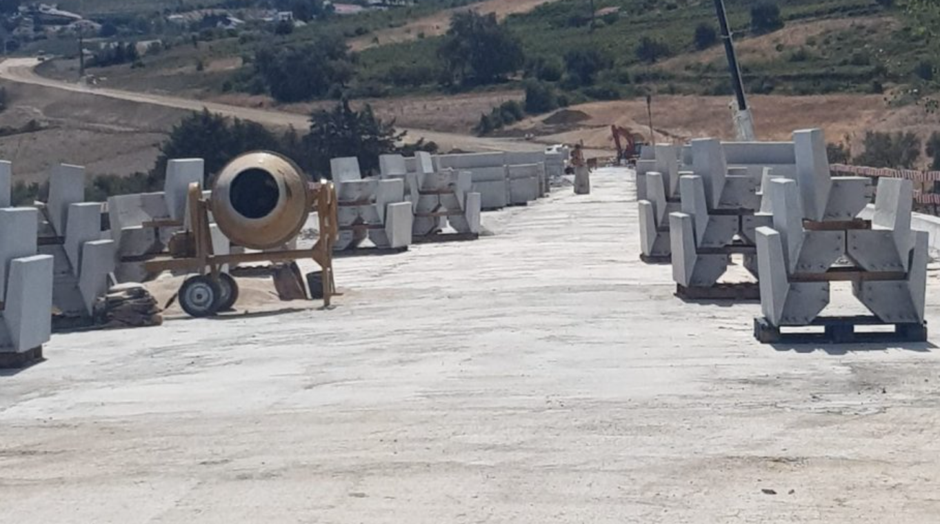 Em apenas quatro dias, Infraestruturas de Portugal publica seis contratos por ajuste directo e apenas um por concurso público