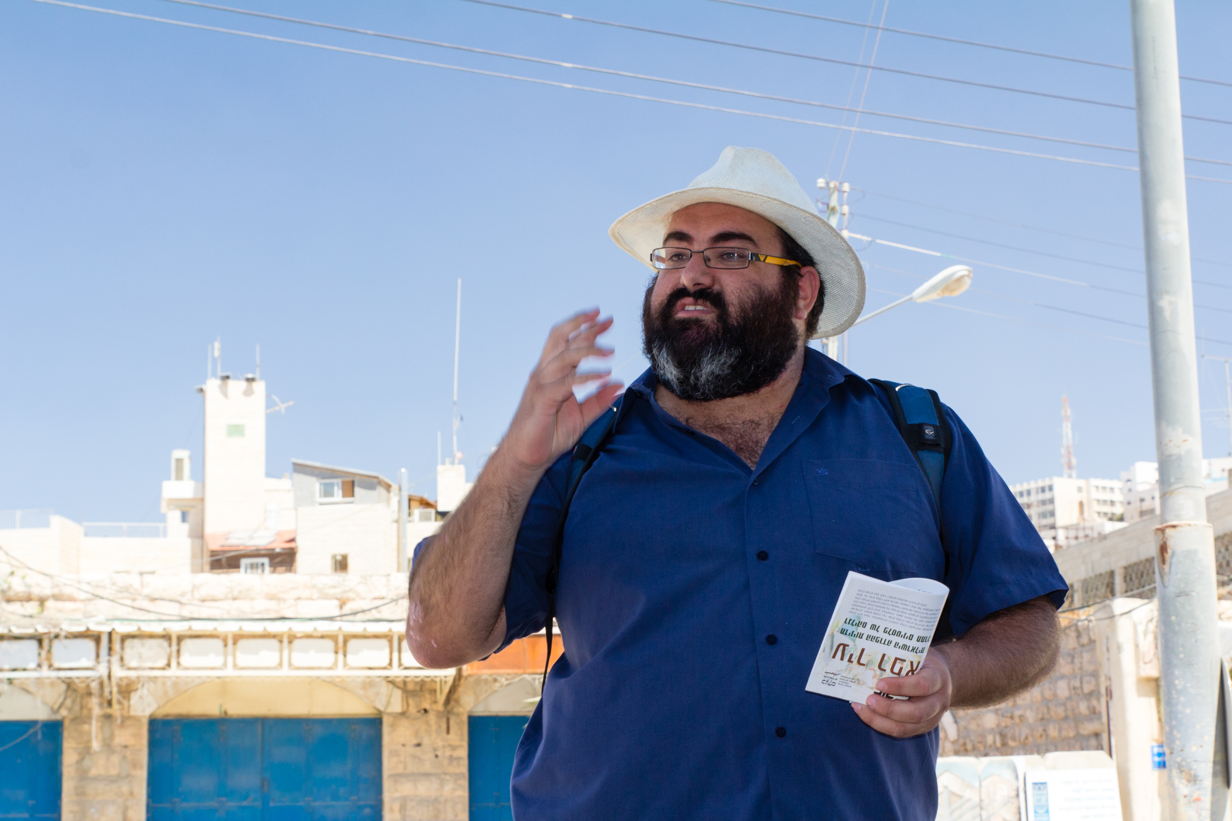 ‘Precisamos de uma solução política! Uma solução de dois Estados’