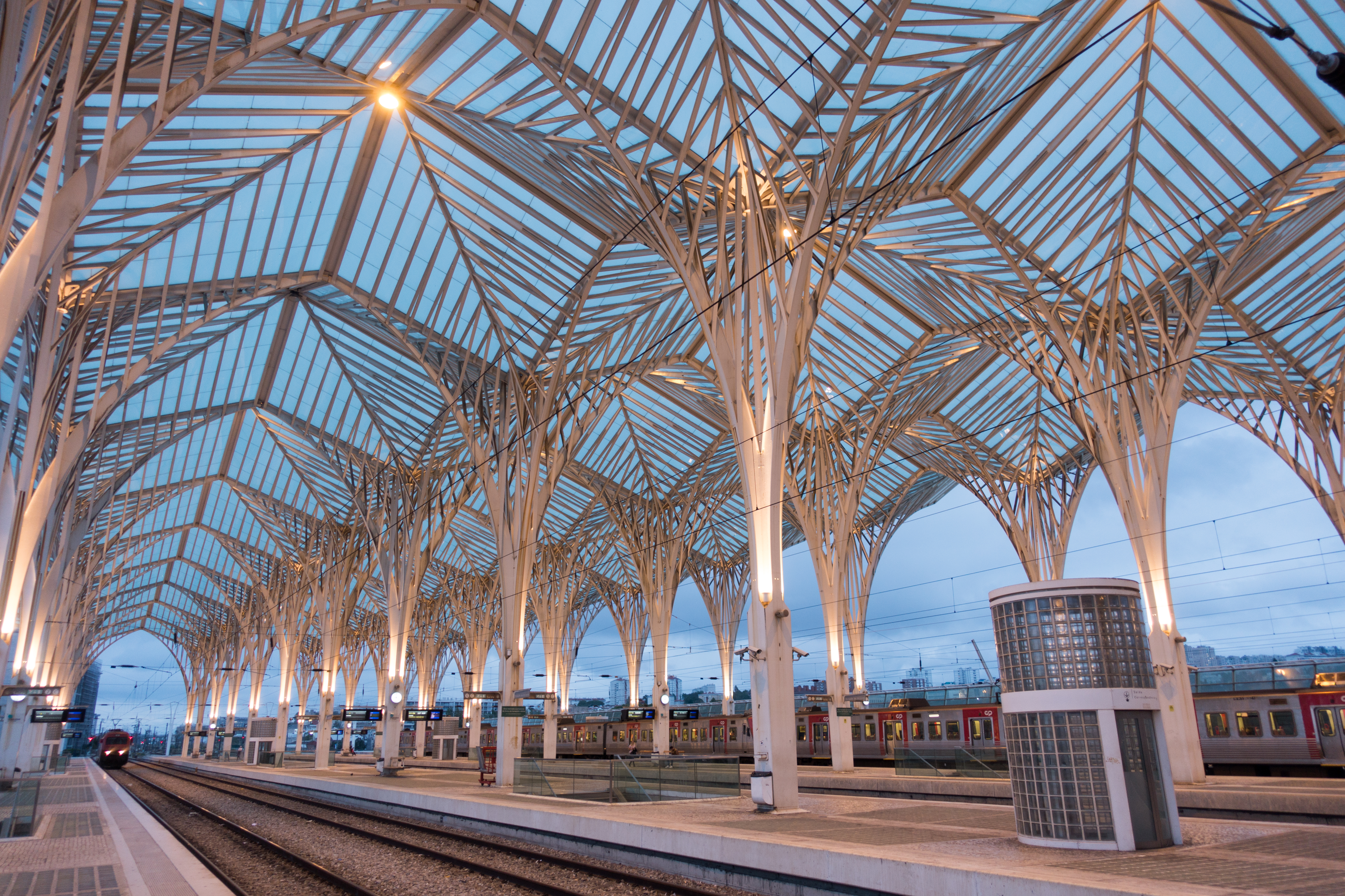 10,4 milhões: Santiago Calatrava ‘saca’ segundo ajuste directo para ampliação da Gare do Oriente