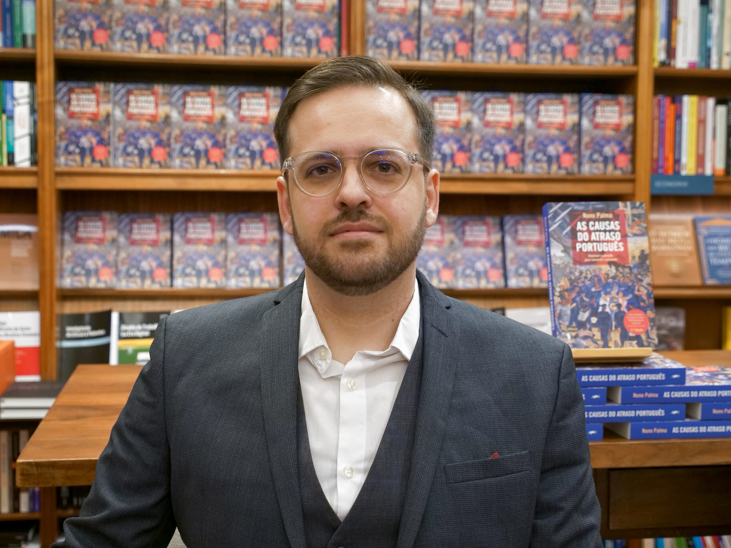 ‘O meu conselho para os jovens: votem com os pés. Saiam do país. Portugal não vos vai dar um futuro decente’