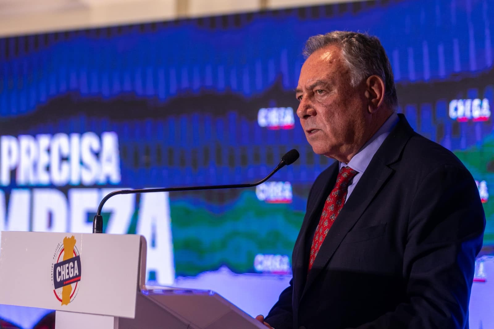 ‘Vejo uma Europa com imigrantes assimilados e integrados’