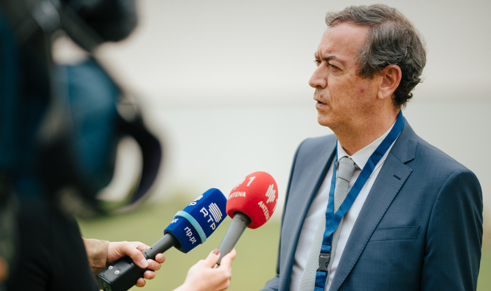 Miguel Guimarães, um infame hipócrita anti-Hipócrates