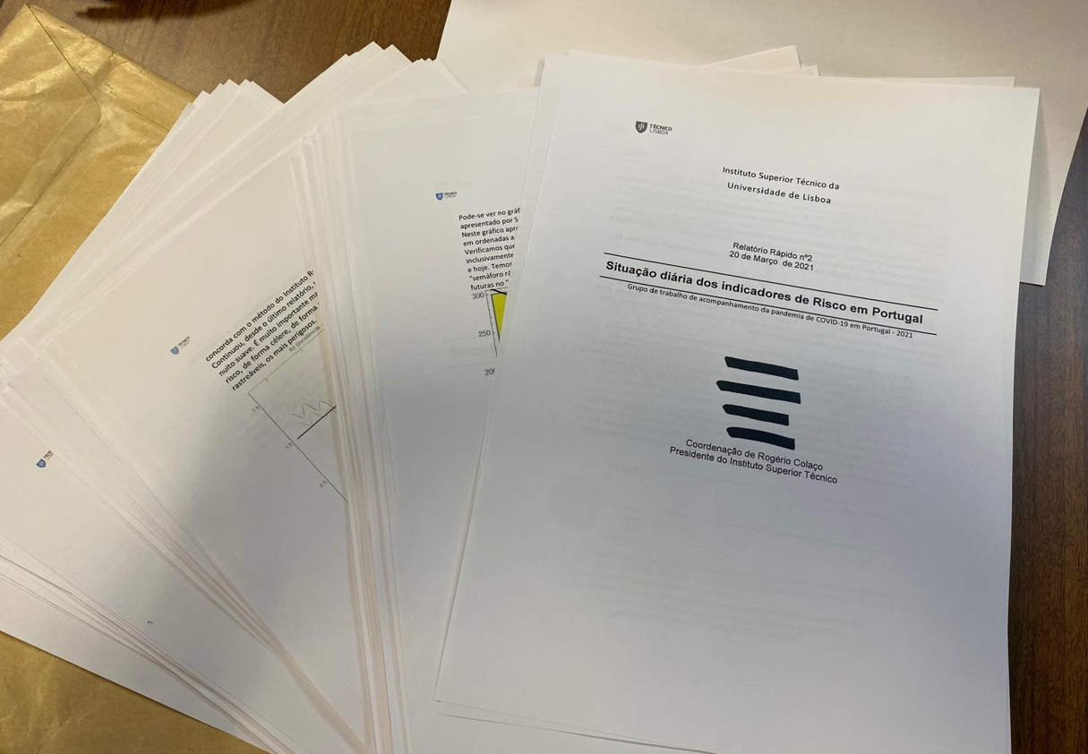 Frequência e conteúdo dos relatórios da pandemia mostram que Instituto Superior Técnico quis manipular políticos