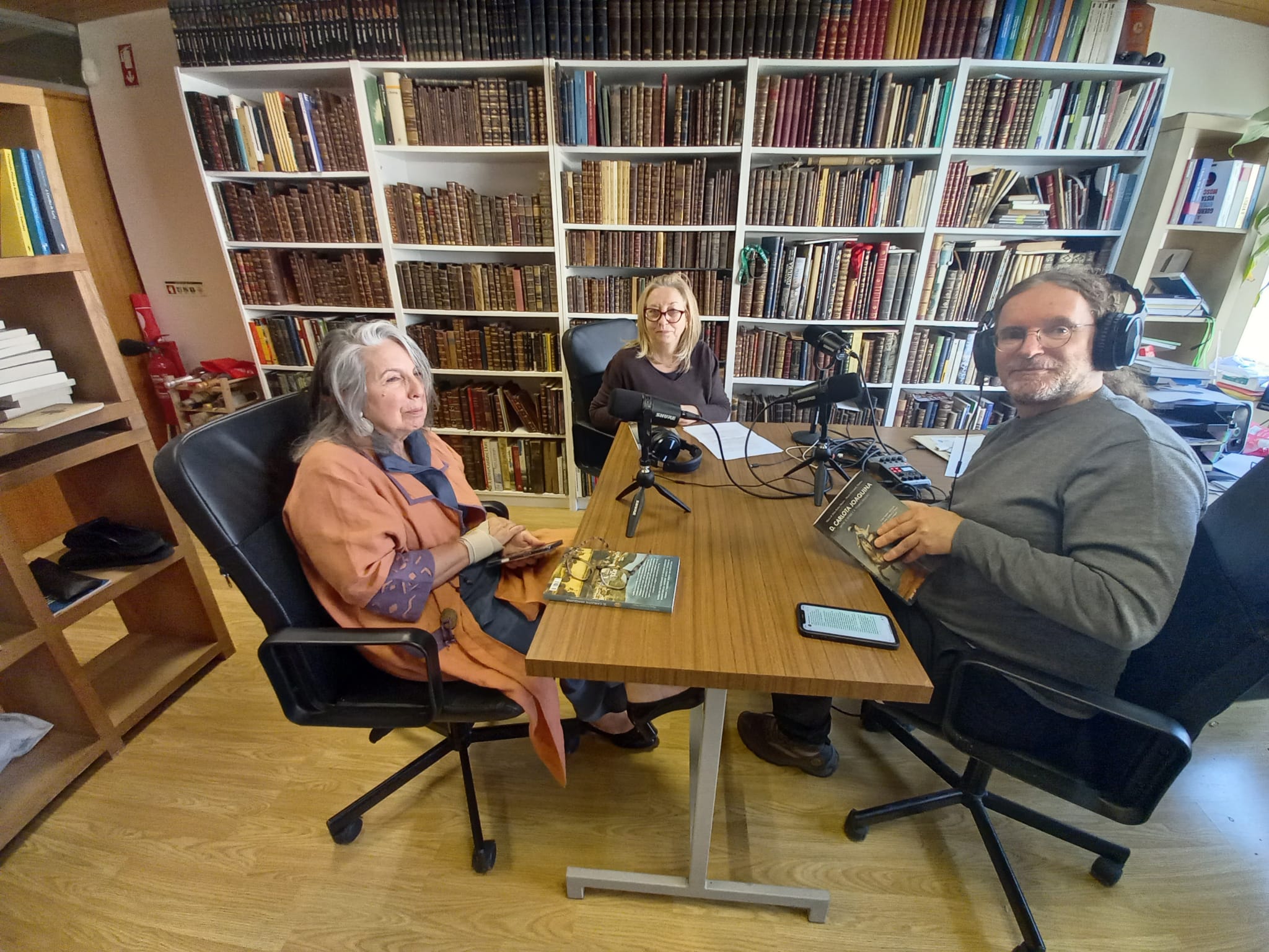 Maria de Deus Manso e Maria Fernanda Matias