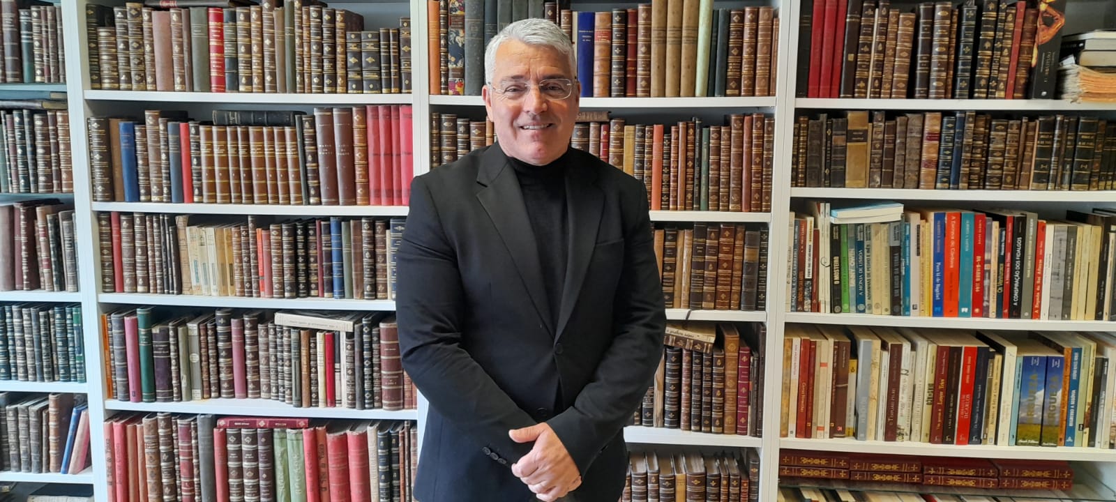 “As pessoas estão cansadas de ataques e casos. Querem soluções, ideias”