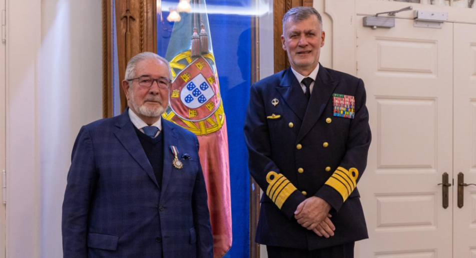 É o caráter, estúpido