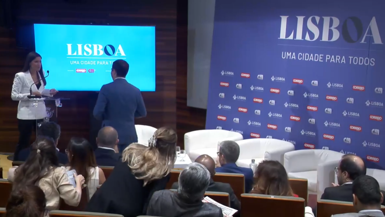 Carlos Moedas volta a ser ‘cabeça de cartaz’ em evento pago pela Câmara de Lisboa à Medialivre