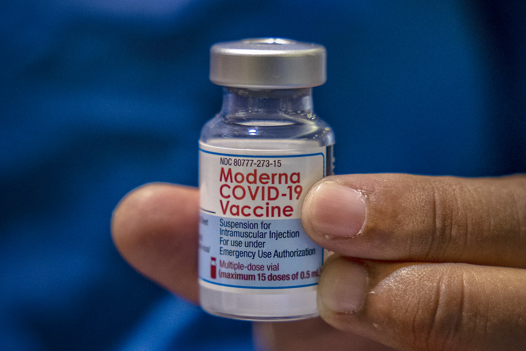 Moderna: o colapso de um Ícaro que tocou o sol pandémico