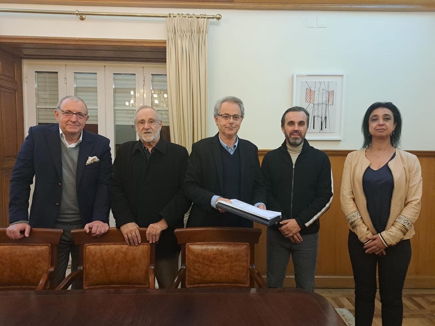 Fraude científica: como a Ordem dos Médicos se deixa usar para manter uma narrativa falsa