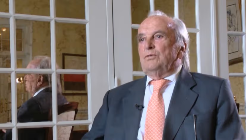 ‘Esquizofrenia’: Família Balsemão avisa mercado de que foi informada pela família Balsemão sobre entrada da família Berlusconi na Impresa