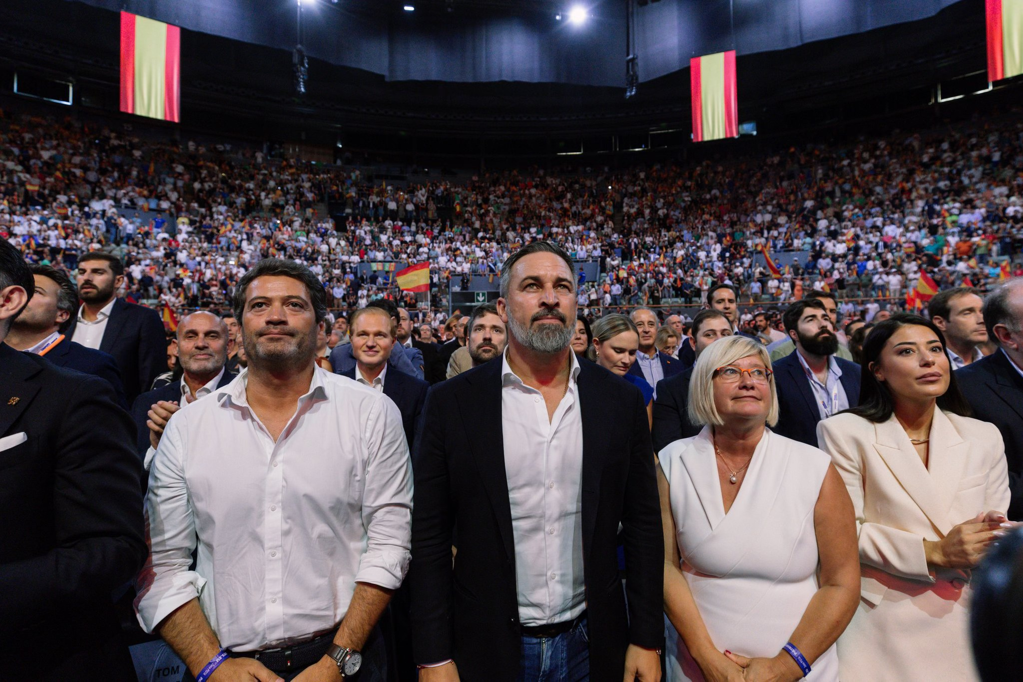 O arraial dos ditadores