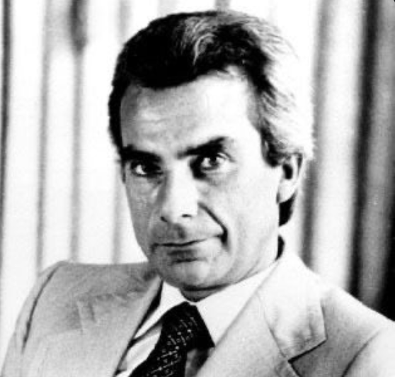 Como falar de Camarate à mesa de Natal