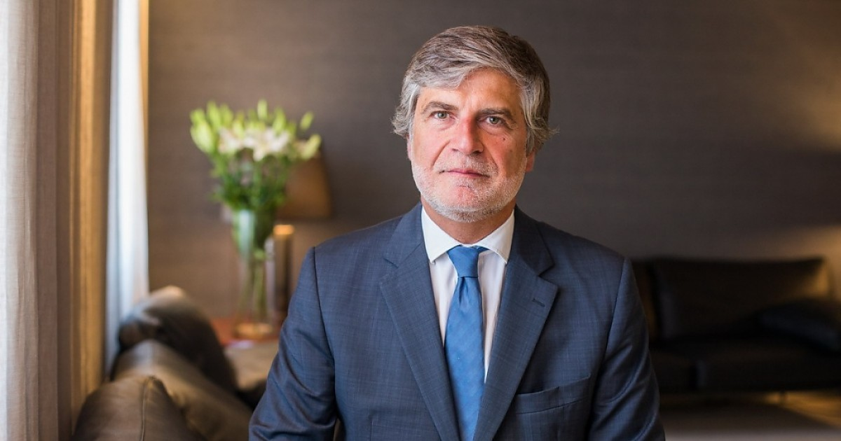 Sociedade de advogados de ex-ministro do PSD está a ter ‘anos de ouro’ em contratos públicos na era Montenegro