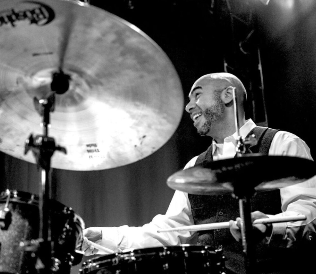 Ali Jackson: a cena jazzística lisboeta recebe um dos melhores do Mundo