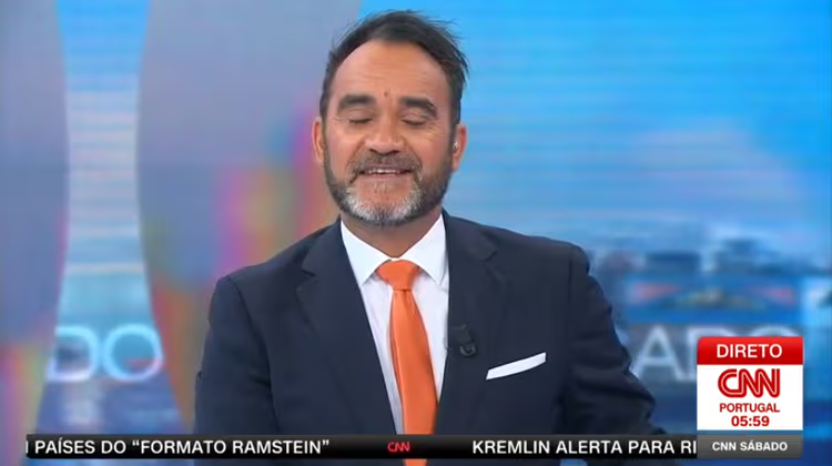 Pivot da CNN Portugal quer dar formação de comunicação a executivos nas barbas da CCPJ