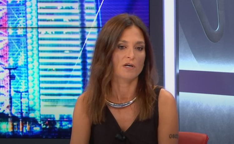 11 meses depois, a deputada Isabel Moreira mostra ser a virgem ofendida dos trinta dinheiros