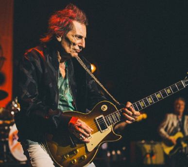 Aos 79 anos, o rock ainda rola